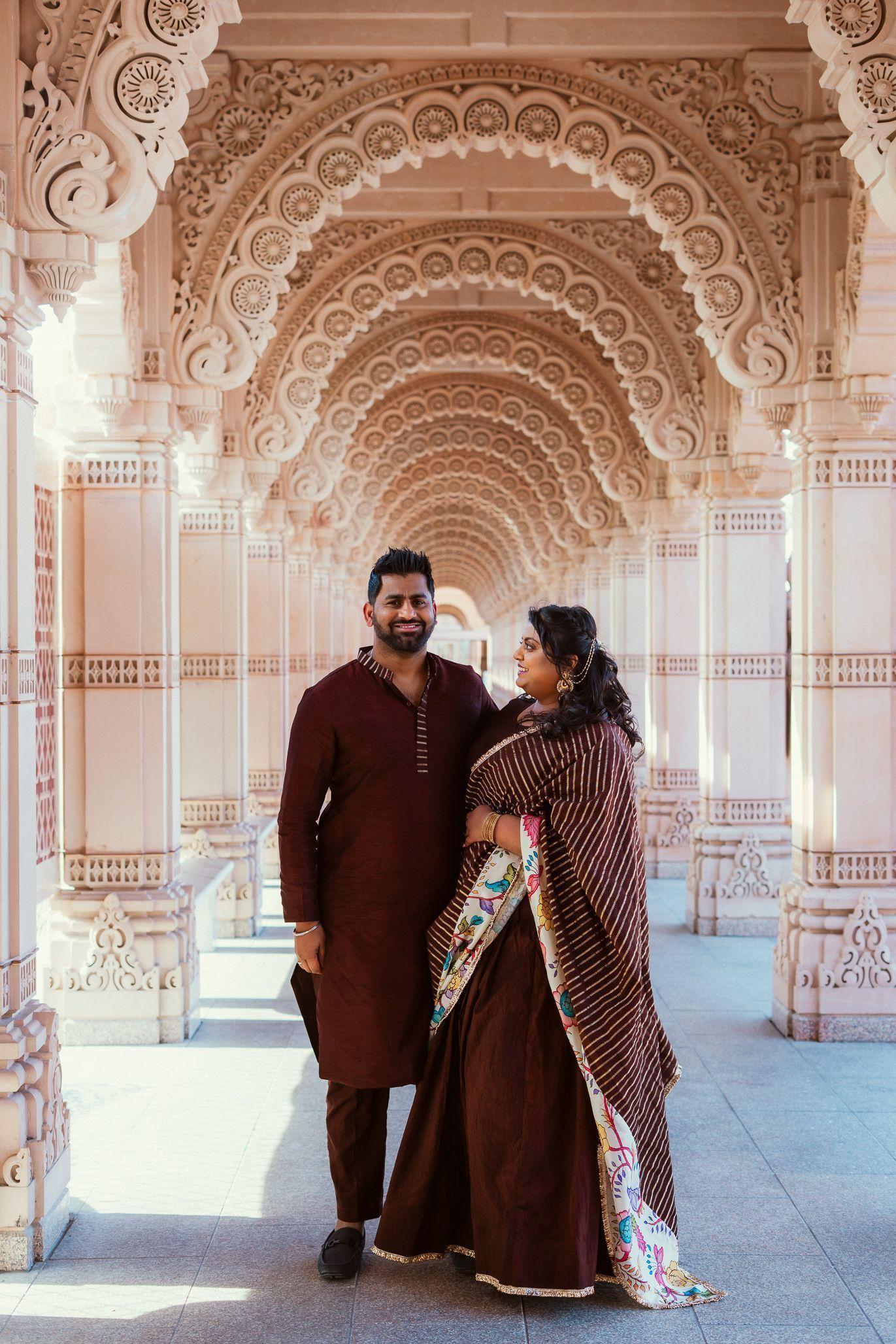 Vyshnavi & Shiva in a classic DUMBO photo spot.
